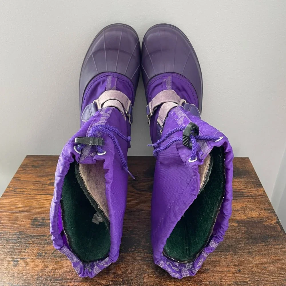 Sorel illumiNite Youth Girl's Size 4 Shoes Purple Lined Weatherproof Winter Boot